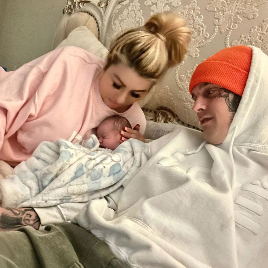 Aaron Carter mit seiner Verlobten Melanie und seinem Sohn Prince Lyric