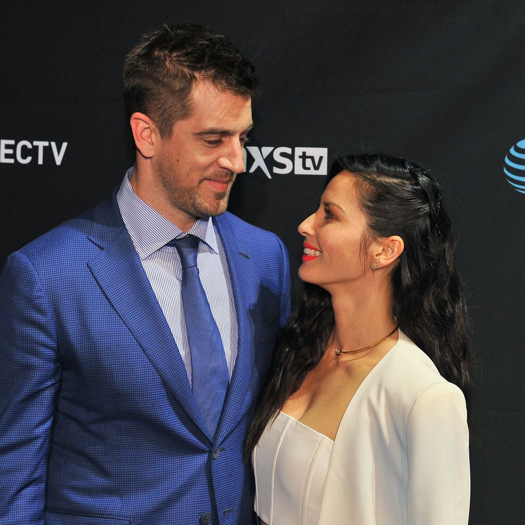 Aaron Rodgers und Olivia Munn bei "DirecTV und Pepsi Saturday Night" in San Francisco 2016