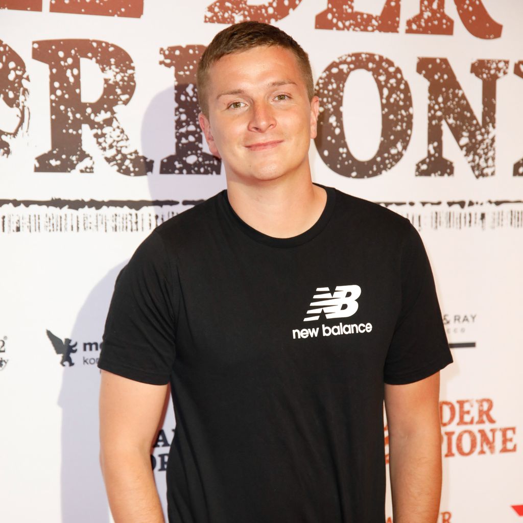 Aaron Troschke, Webstar