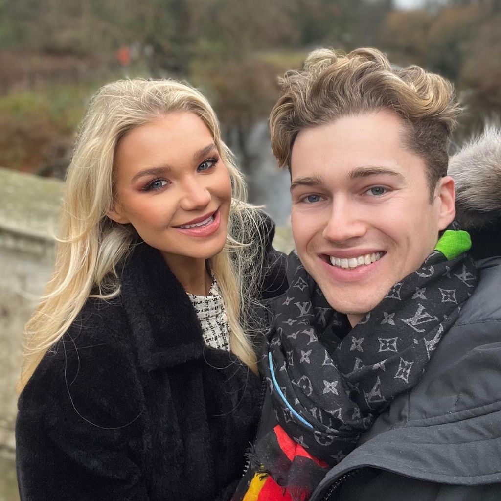 Abbie Quinnen und AJ Pritchard