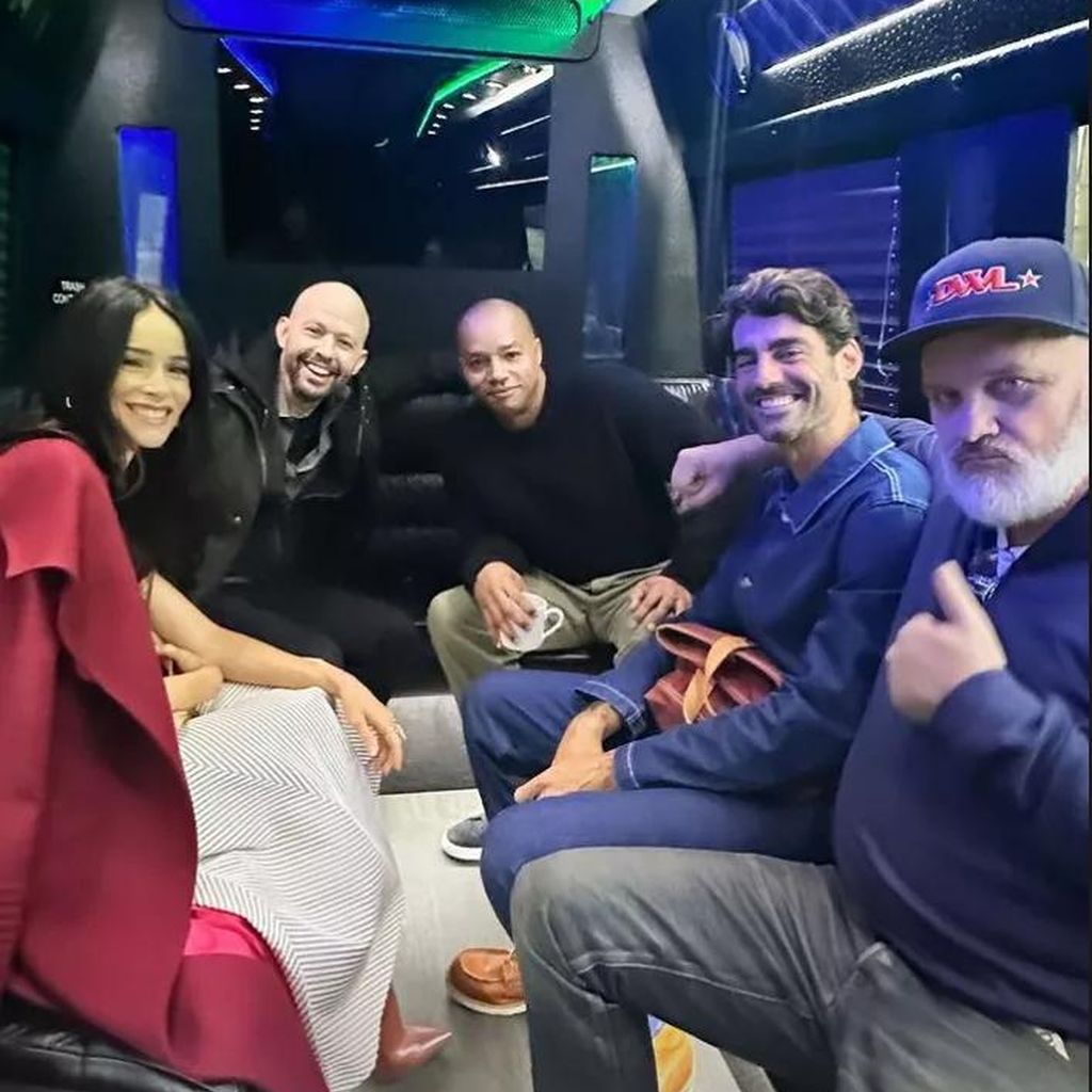 Abigail Spencer, Jon Cryer, Donald Faison, Oscar Valls und Mike O'Malley