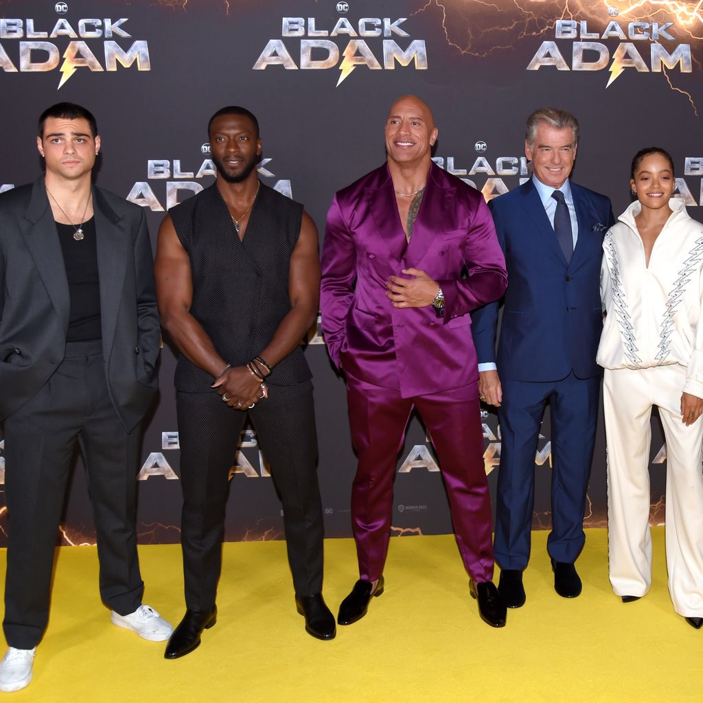 Noah Centineo, Aldis Hodge, Dwayne Johnson, Pierce Brosnan und Quintessa Swindell