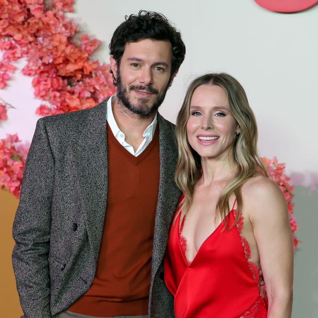 Adam Brody und Kristen Bell bei der Premiere von „Nobody Wants This“ Staffel 2 in Los Angeles 2025