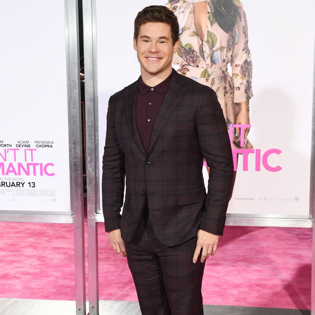 Adam Devine im Februar 2019
