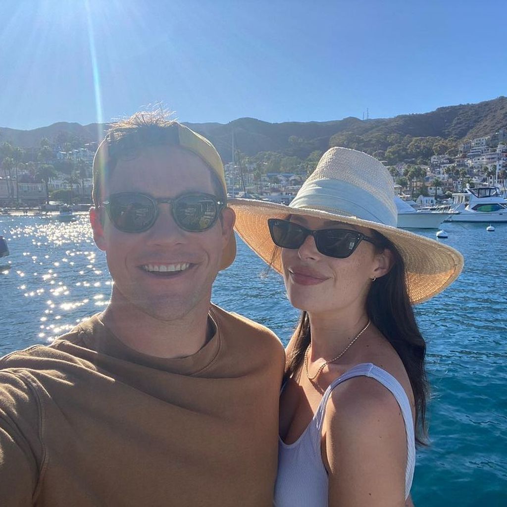 Adam DeVine und seine Frau Chloe Bridges