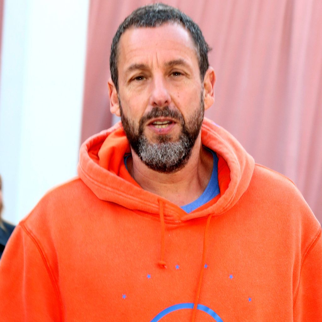 Adam Sandler bei der Premiere von "Office Romance" im Egyptian Theatre in Los Angeles
