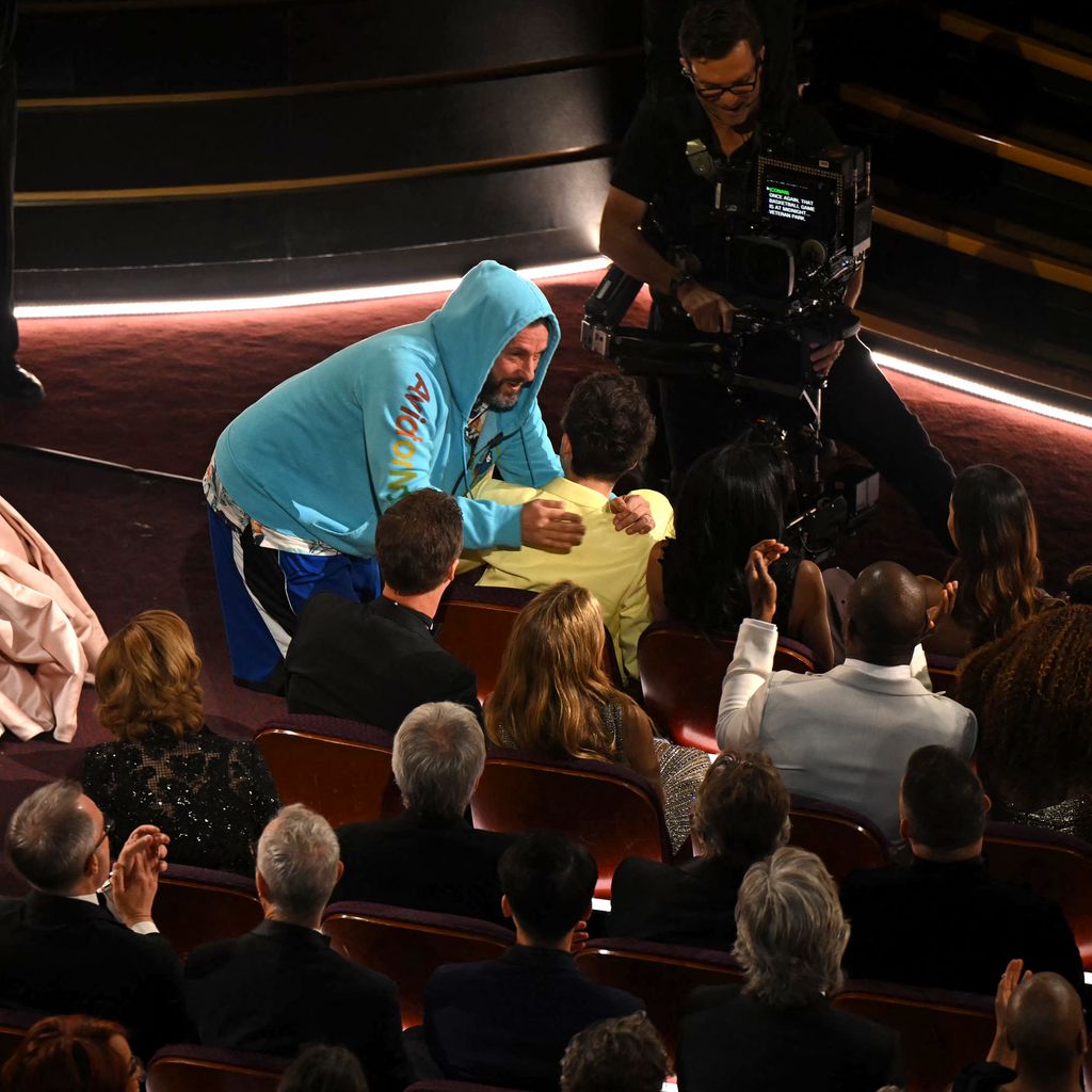Adam Sandler und Timothee Chalamet bei den Oscars 2025