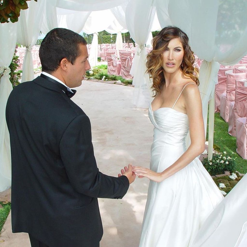 Adam Sandler und seine Frau Jackie bei ihrer Hochzeit im Jahr 2003