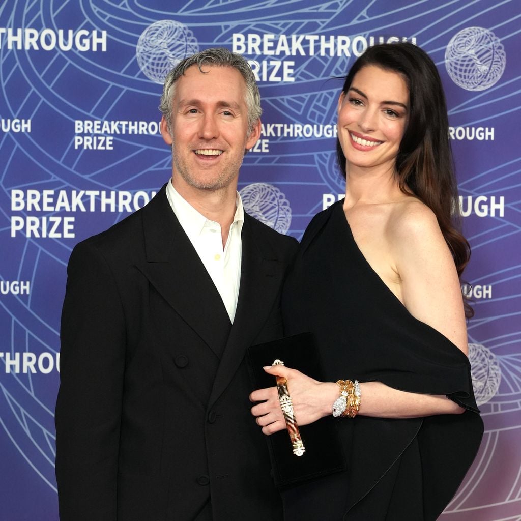 Adam Shulman und Anne Hathaway bei der 12th Breakthrough Prize Ceremony, 2026