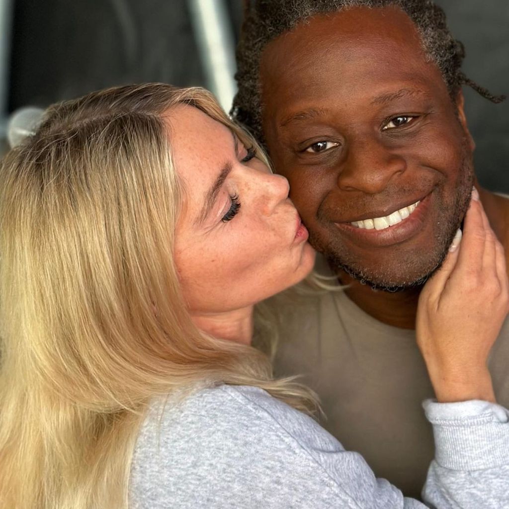 Adelina Zilai und Mola Adebisi