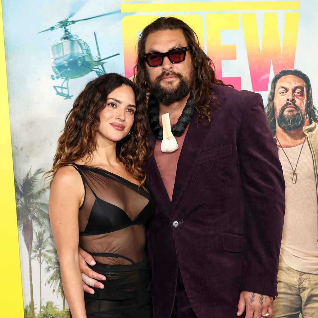 Adria Arjona und Jason Momoa bei der New-York-Premiere von "The Wrecking Crew" im Regal Times Square am 15. Januar 2026