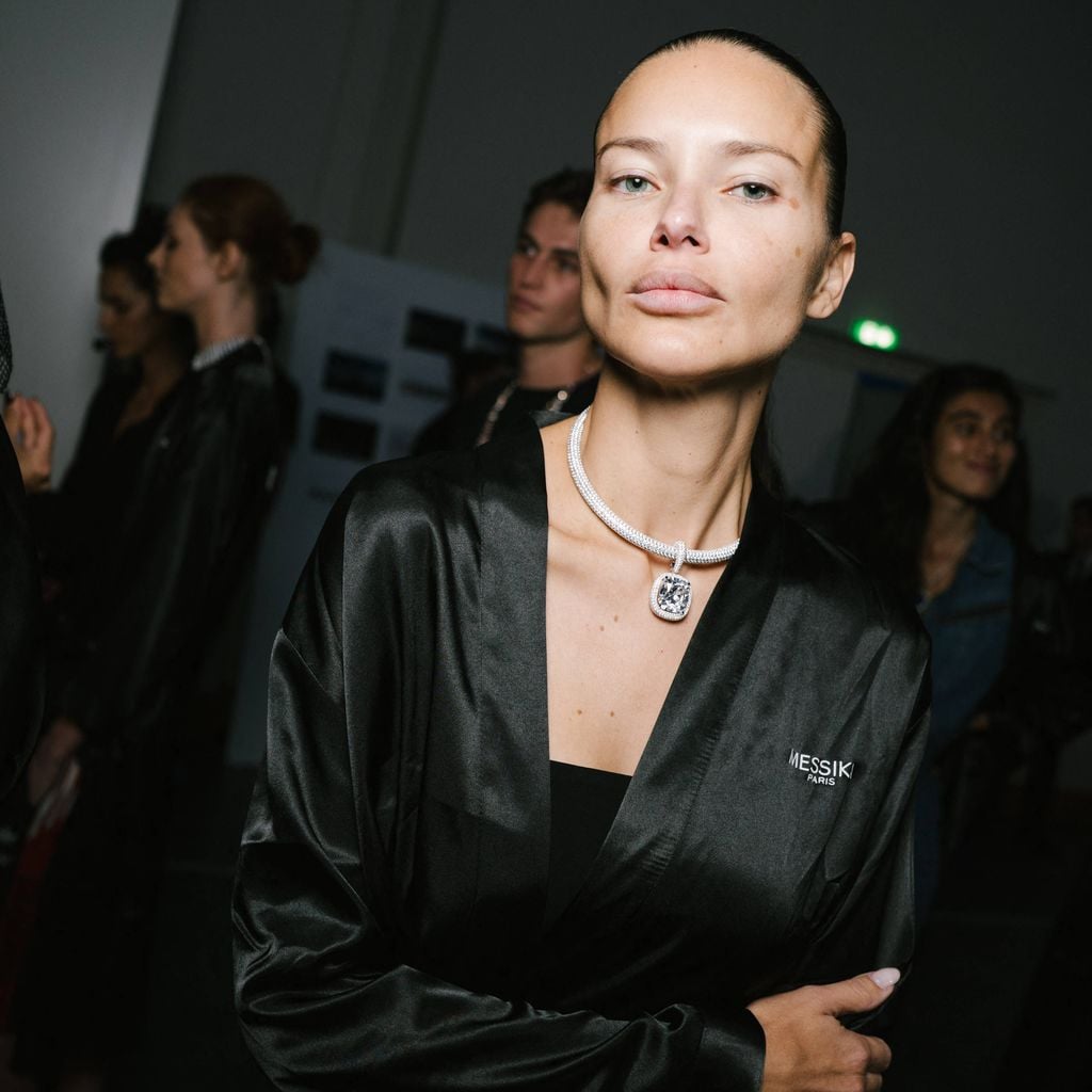 Adriana Lima bei der Messika-Show auf der Paris Fashion Week im Grand Palais, 1. Oktober 2026