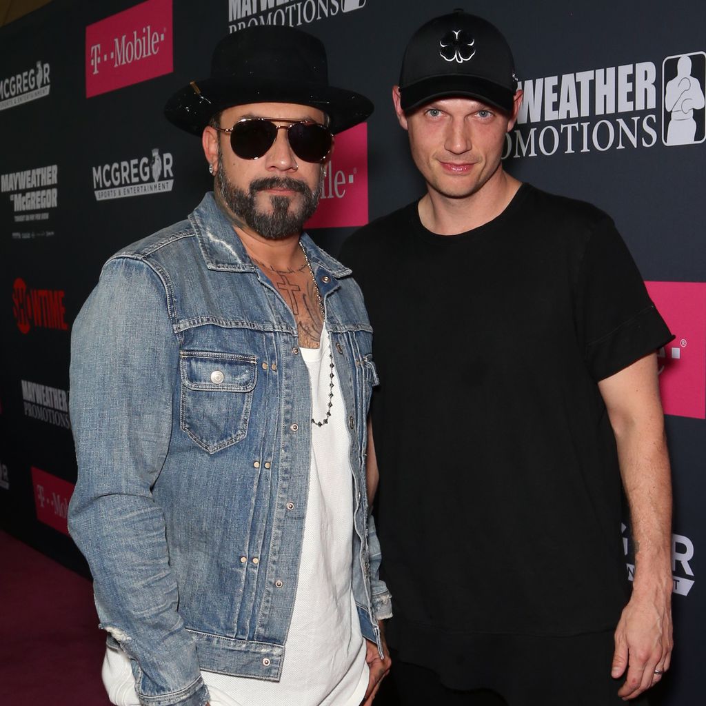 AJ McLean und Nick Carter bei einem Boxkampf