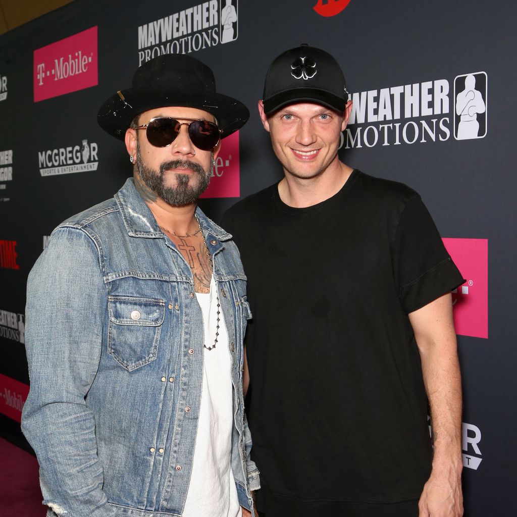 AJ McLean und Nick Carter bei einem Boxkampf