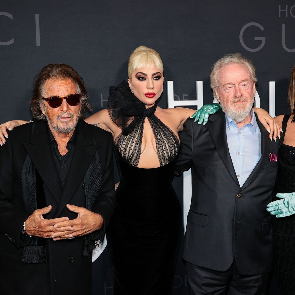 Al Pacino, Lady Gaga, Ridley Scott und Giannina Facio bei der "House of Gucci"-Premiere