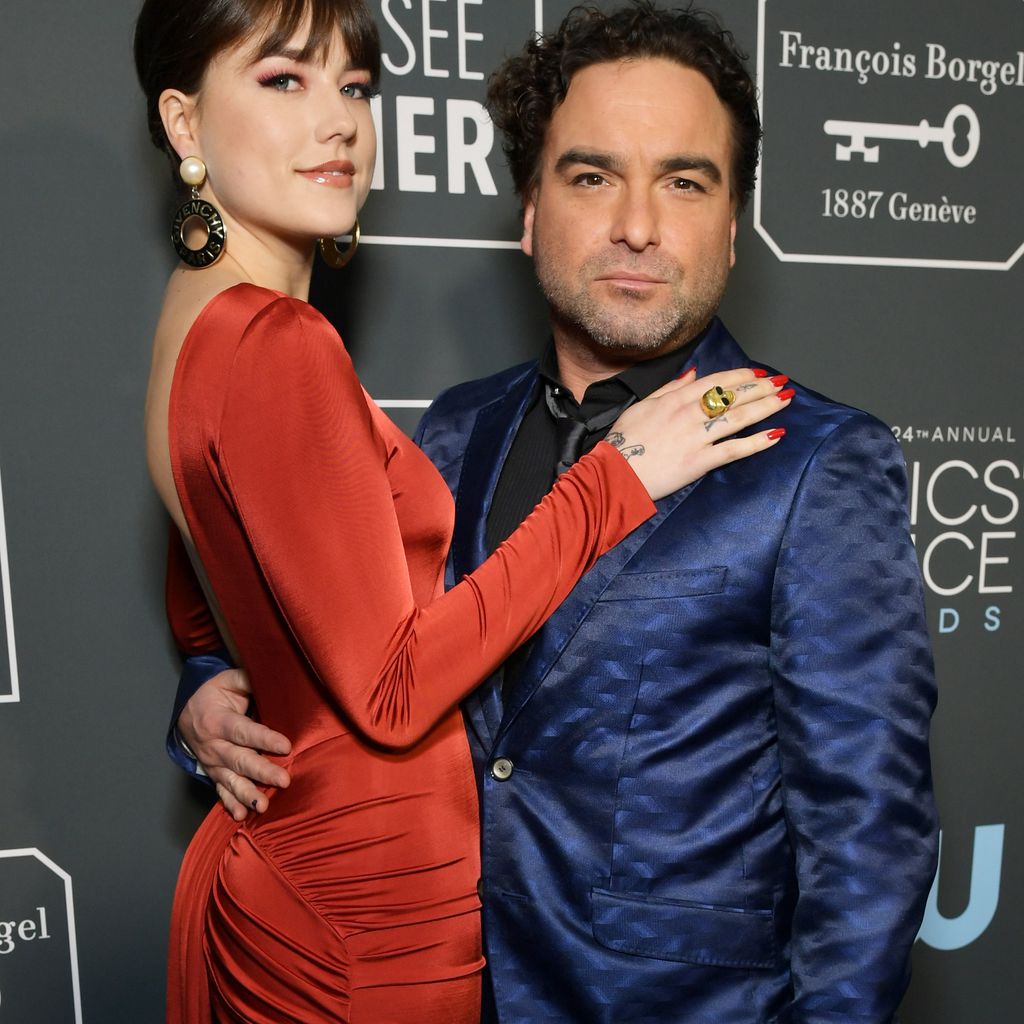 Alaina Meyer und Johnny Galecki bei den Critic's Choice Awards 2019