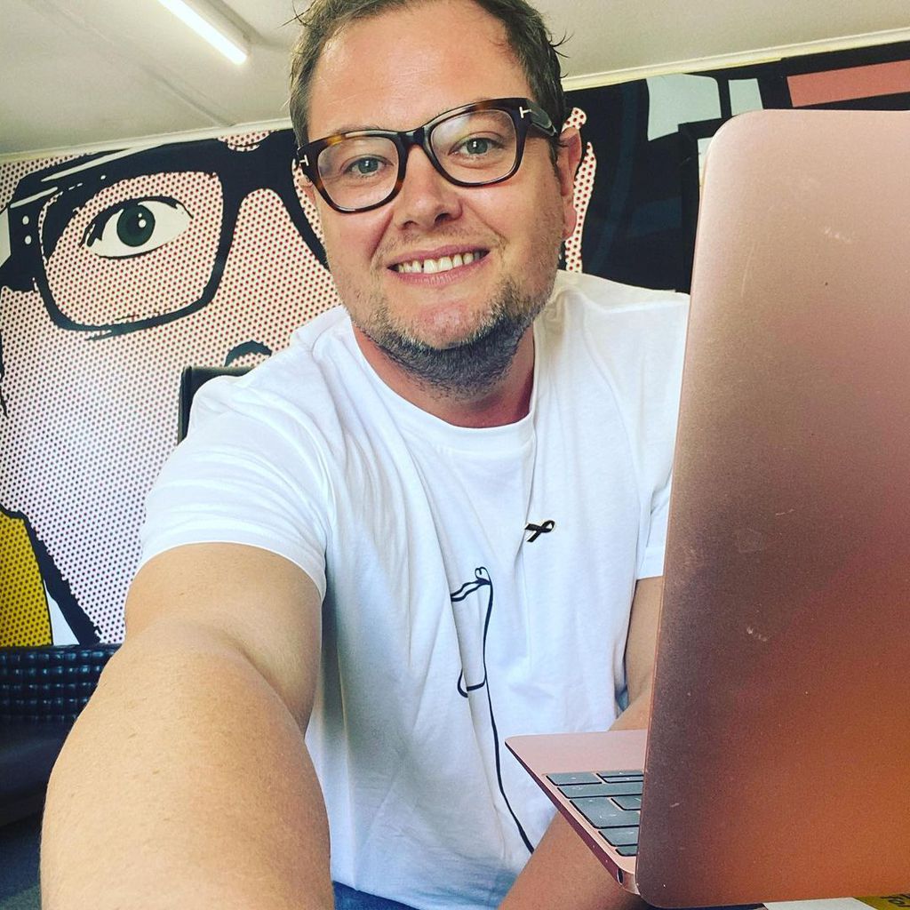 Alan Carr, Komiker