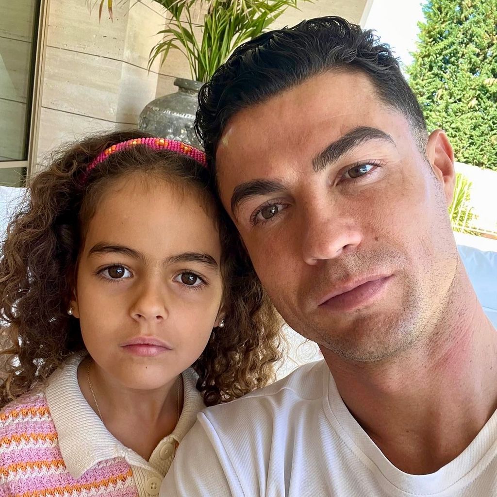 Cristiano Ronaldo mit seiner Tocher Alana Martina Rodriguez, November 2024