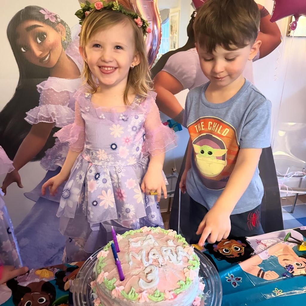 Alec und Hilarias Tochter Maria an ihrem Geburtstag im Februar 2014