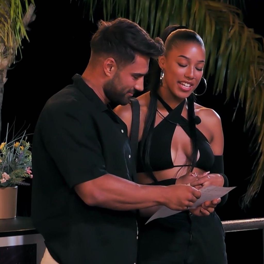 Aleks und Vanessa bei "Temptation Island V.I.P."