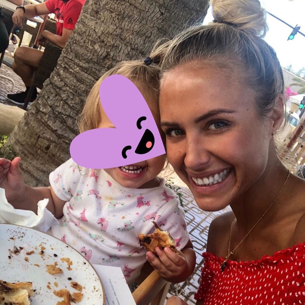 Alena Gerber und ihre Tochter