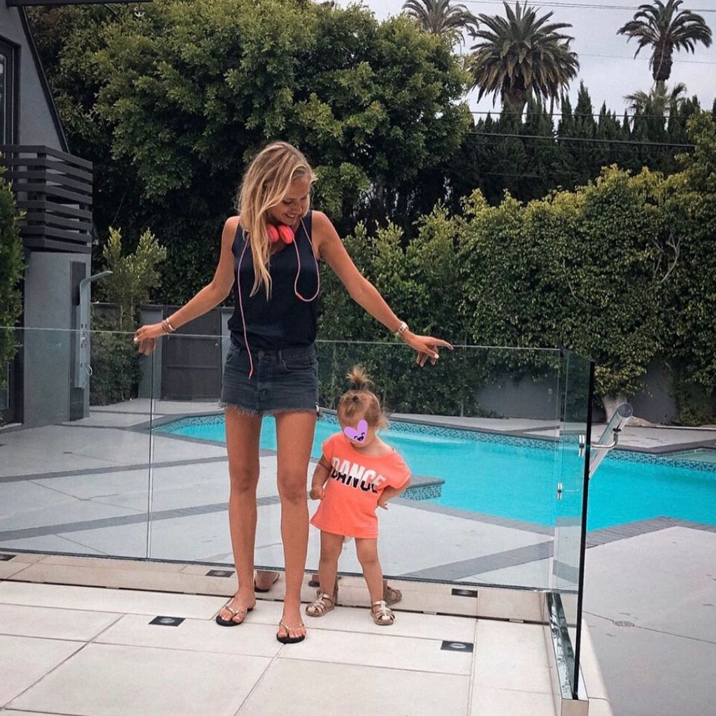 Alena Gerber und ihre Tochter