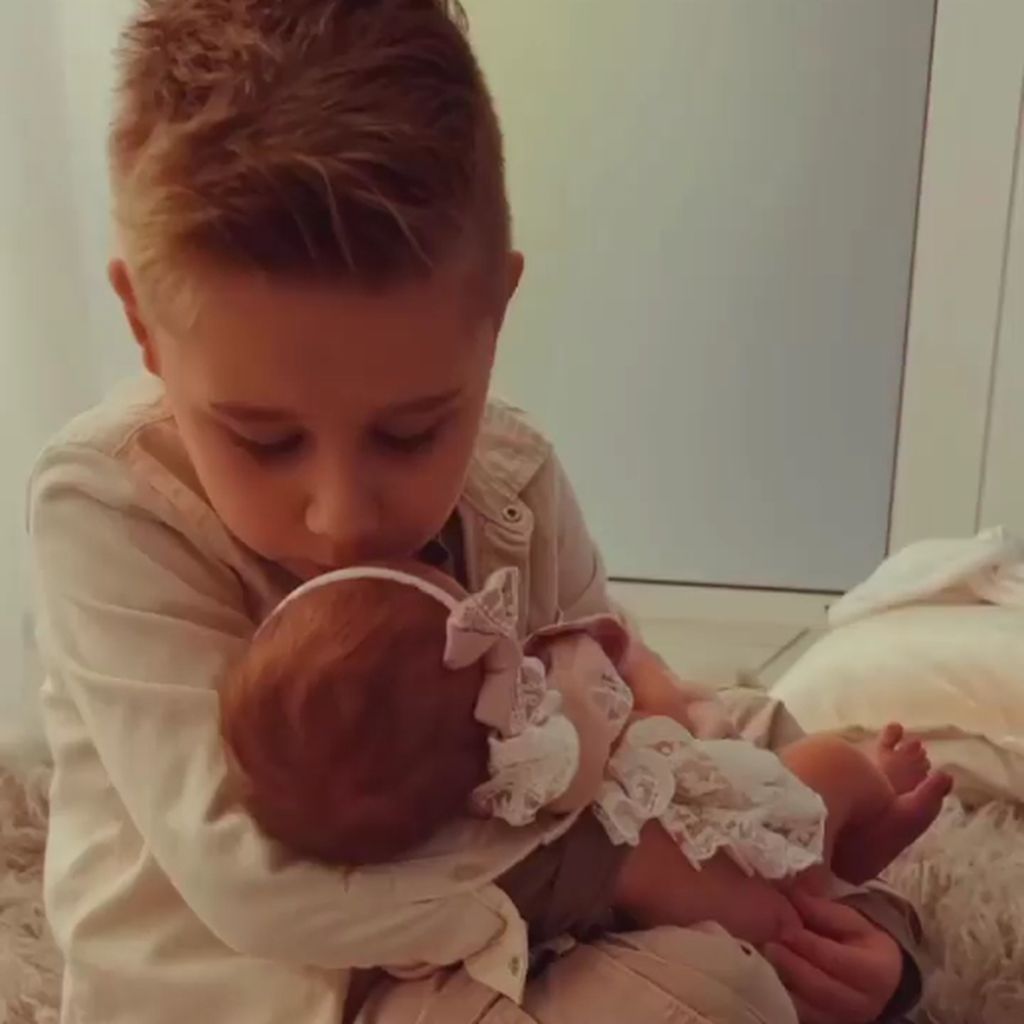Alessio Lombardi und seine Schwester Solea im Dezember 2021
