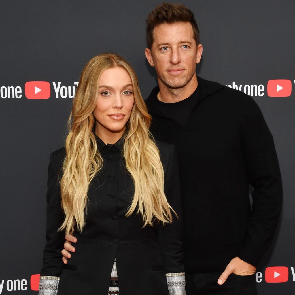 Alex Cooper und Matt Kaplan beim YouTube Brandcast in New York City, Mai 2026