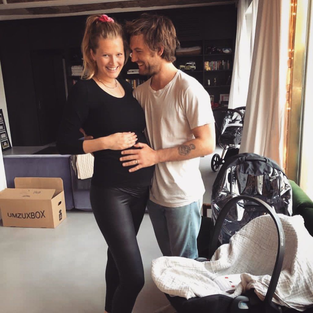 Toni Garrn und ihr Ehemann Alex Pettyfer