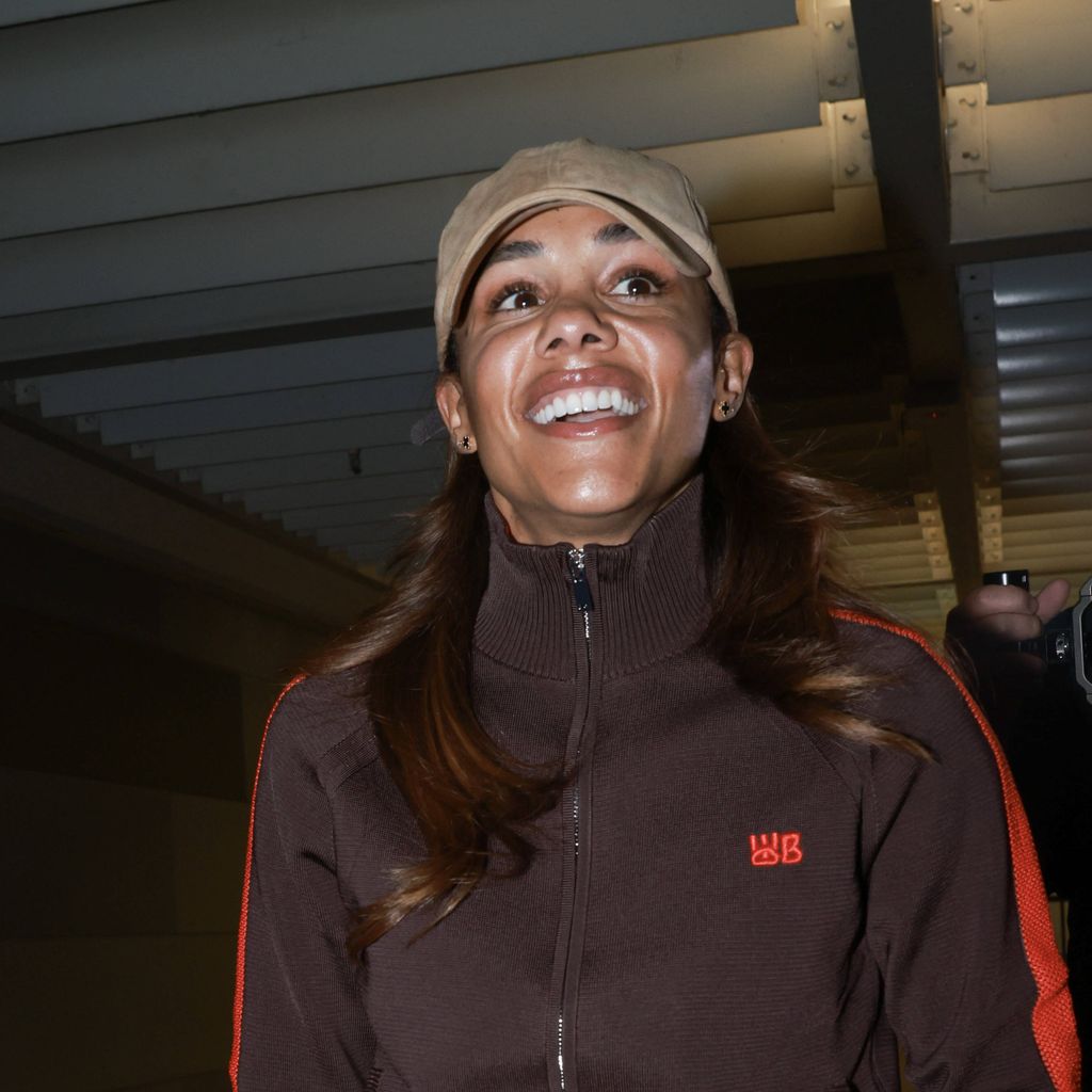 Alex Scott auf dem Weg ins Dschungelcamp