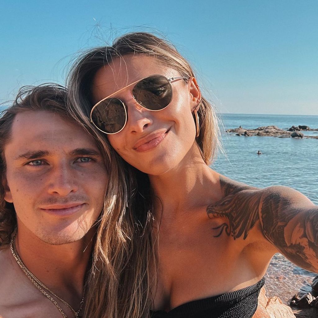 Alex Zverev und Sophia Thomalla im September 2023 auf Korsika