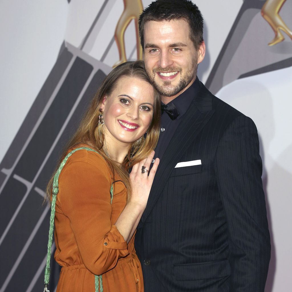 Alexander Klaws mit Freundin Nadja Scheiwiller bei der Verleihung der "PRG LEA Awards" in Frankfurt
