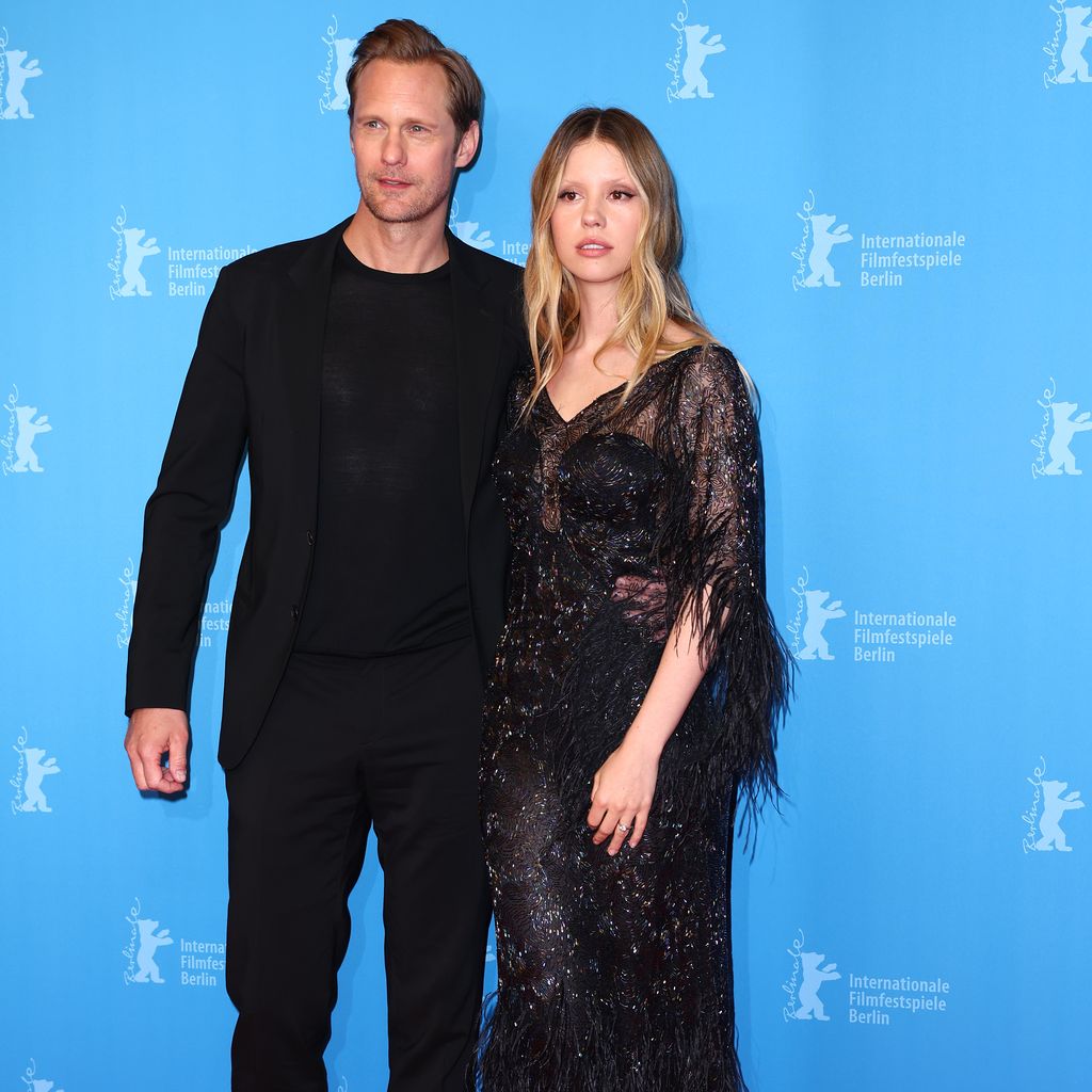 Alexander Skarsgård und Mia Goth