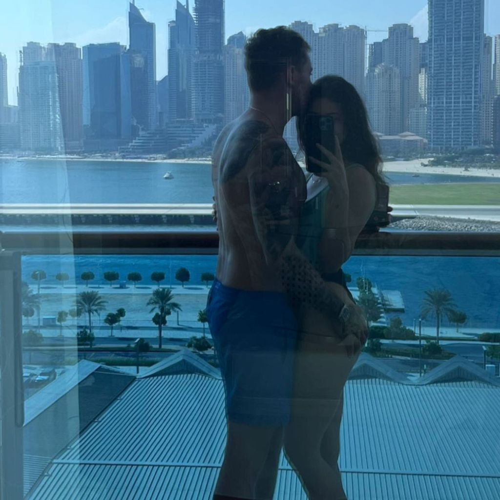 Alexander Thoss und Paola Maria im November 2022 in Dubai