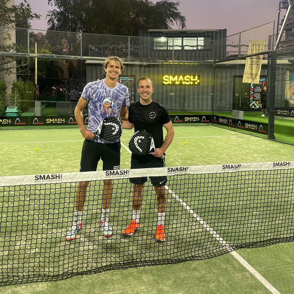 Alexander Zverev und Mario Götze im Dezember 2022