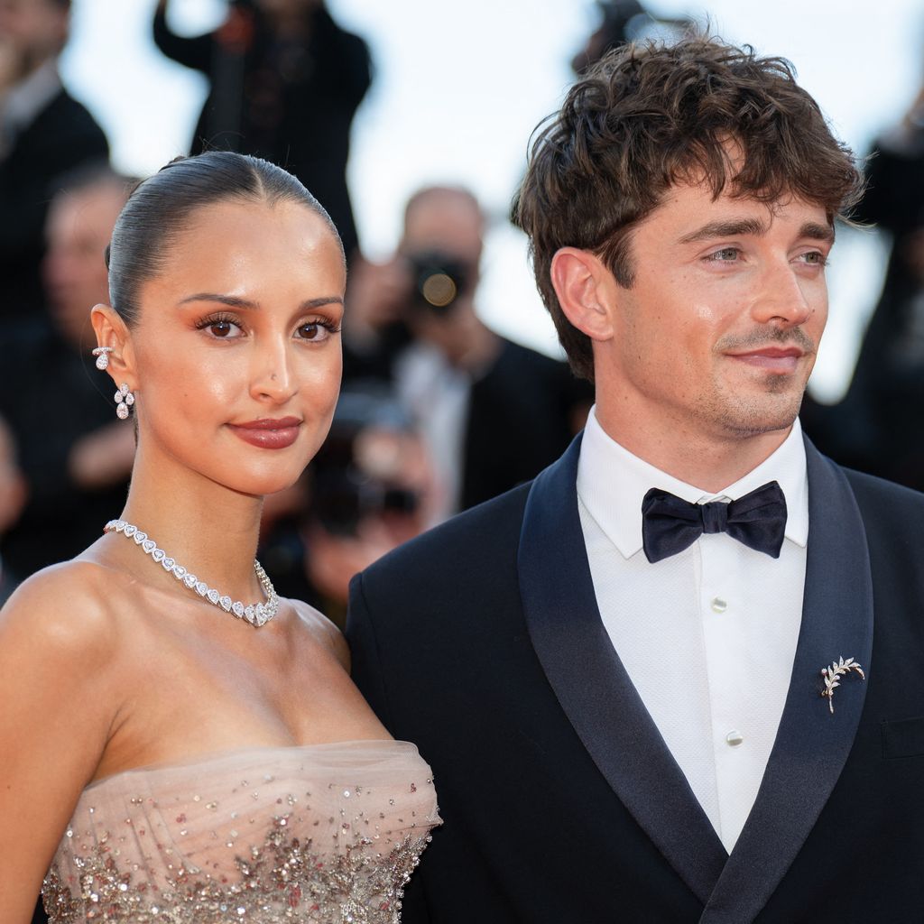Alexandra und Charles Leclerc auf dem roten Teppich in Cannes zur Premiere von "La Vie d une Femme", Juli 2026