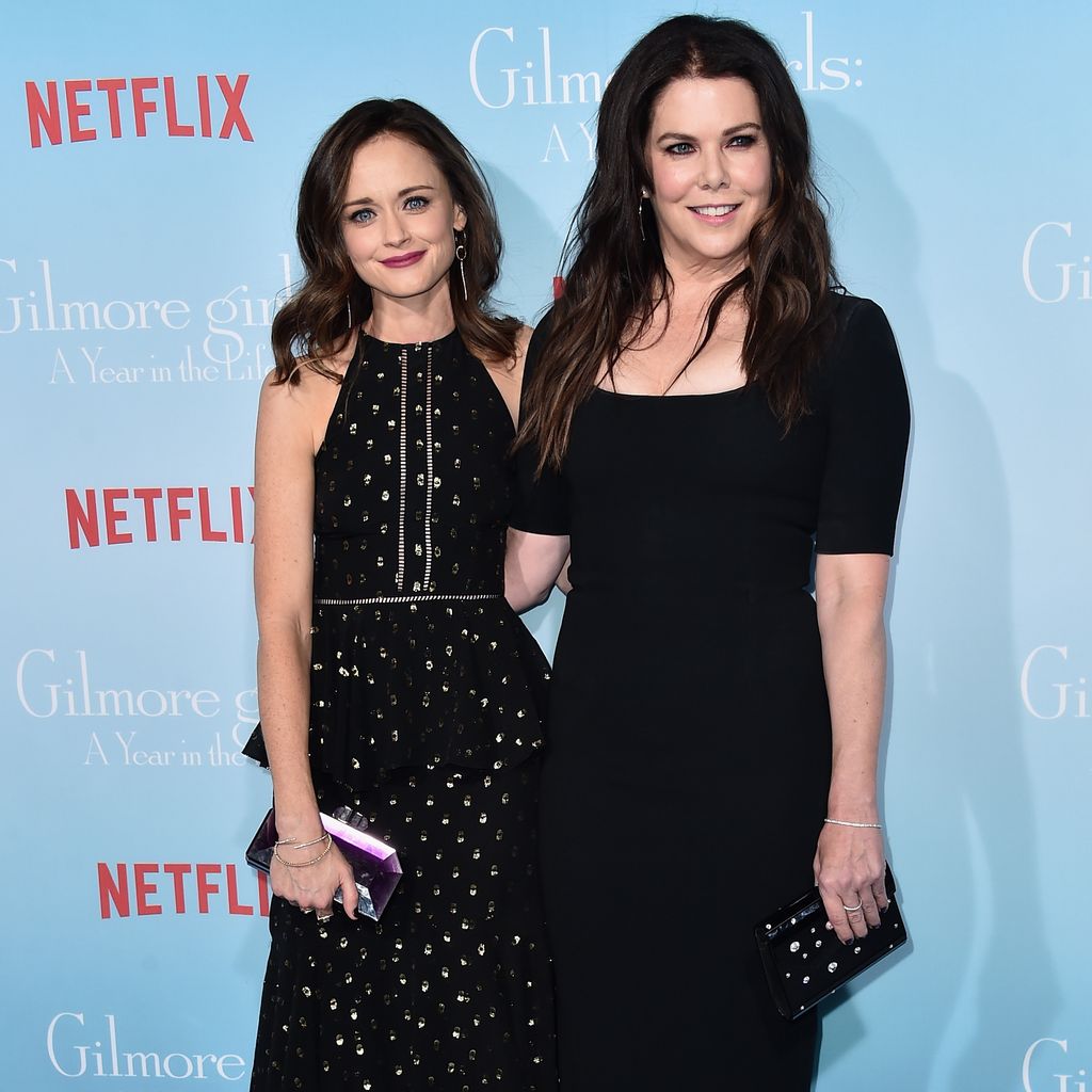 Alexis Bledel und Lauren Graham auf dem roten Teppich