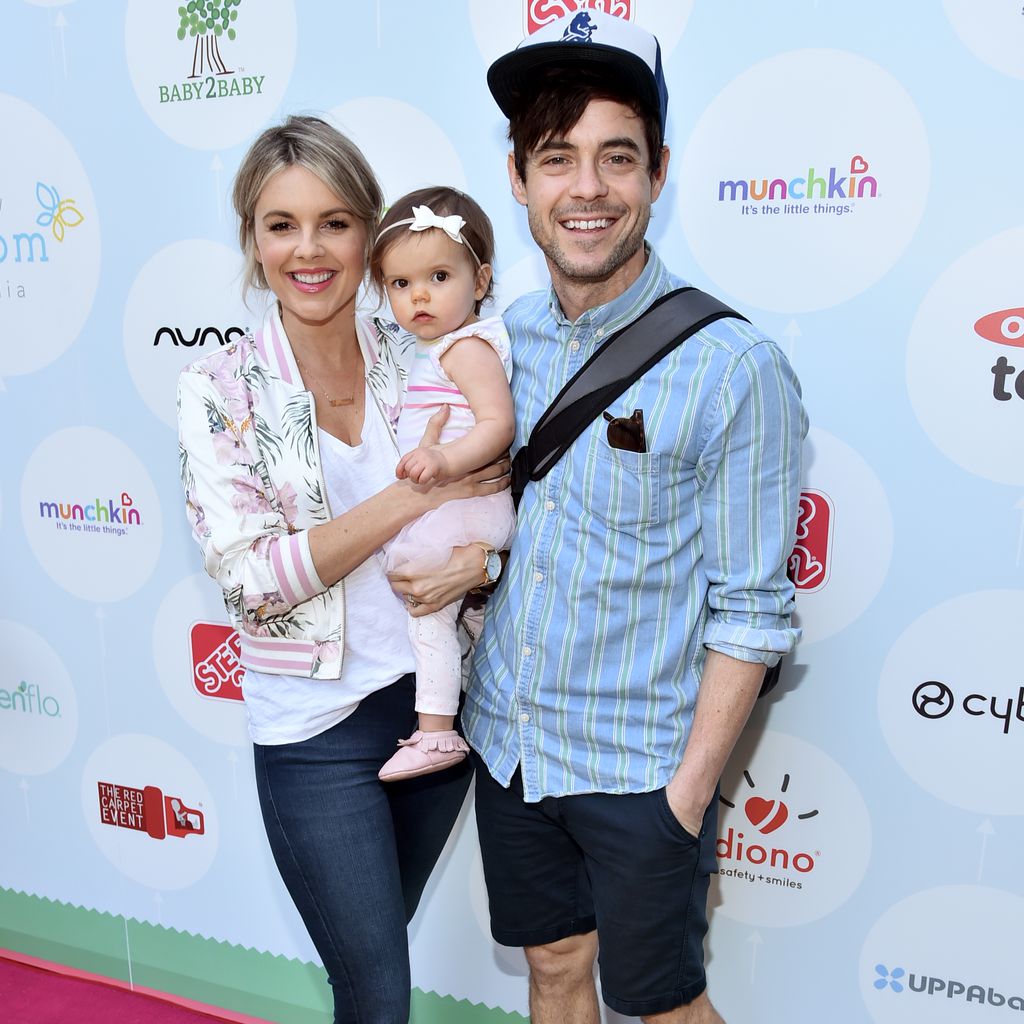 Ali Fedotowsky mit Ehemann Kevin Manno und Töchterchen Molly Sullivan