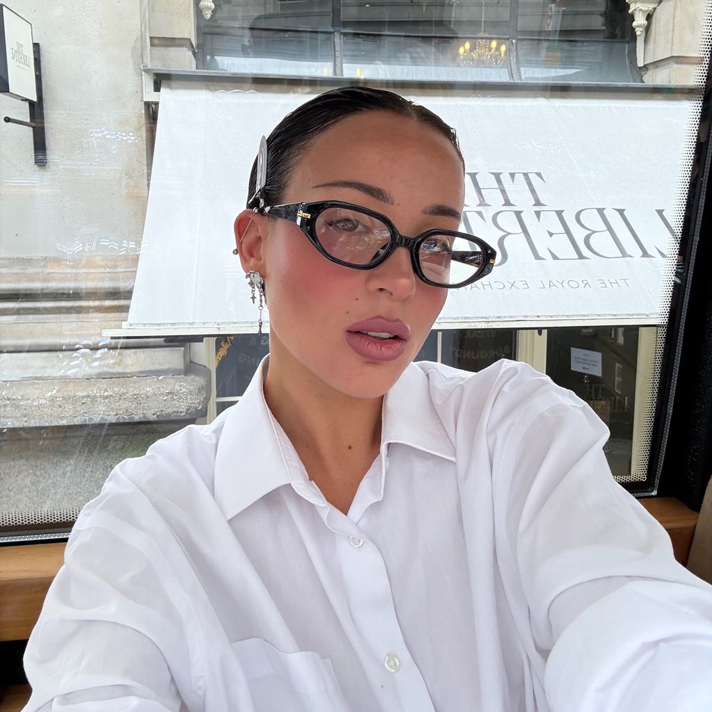 Alicia Costa Pinheiro im April 2025