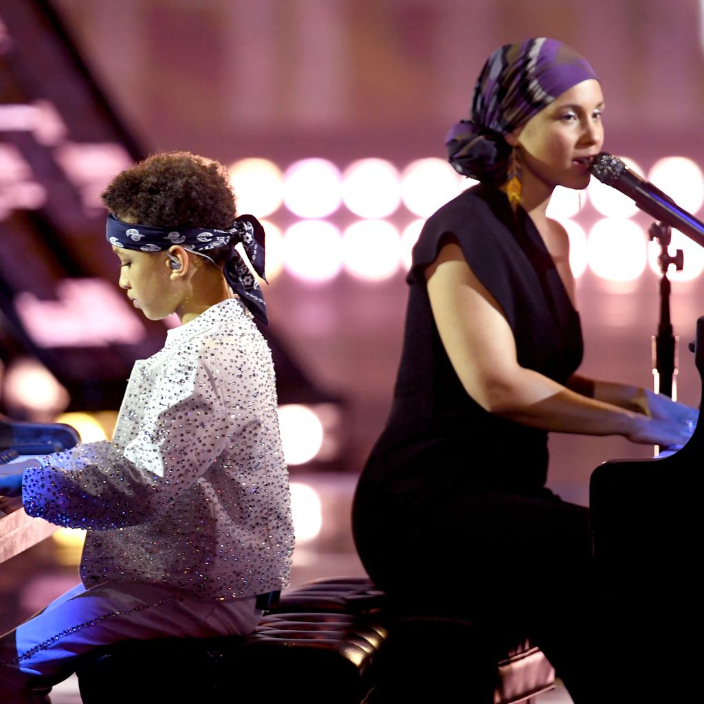 Alicia Keys und ihr Sohn Egypt Daoud Dean bei den iHeartRadio Music Awards in L.A. im März 2019