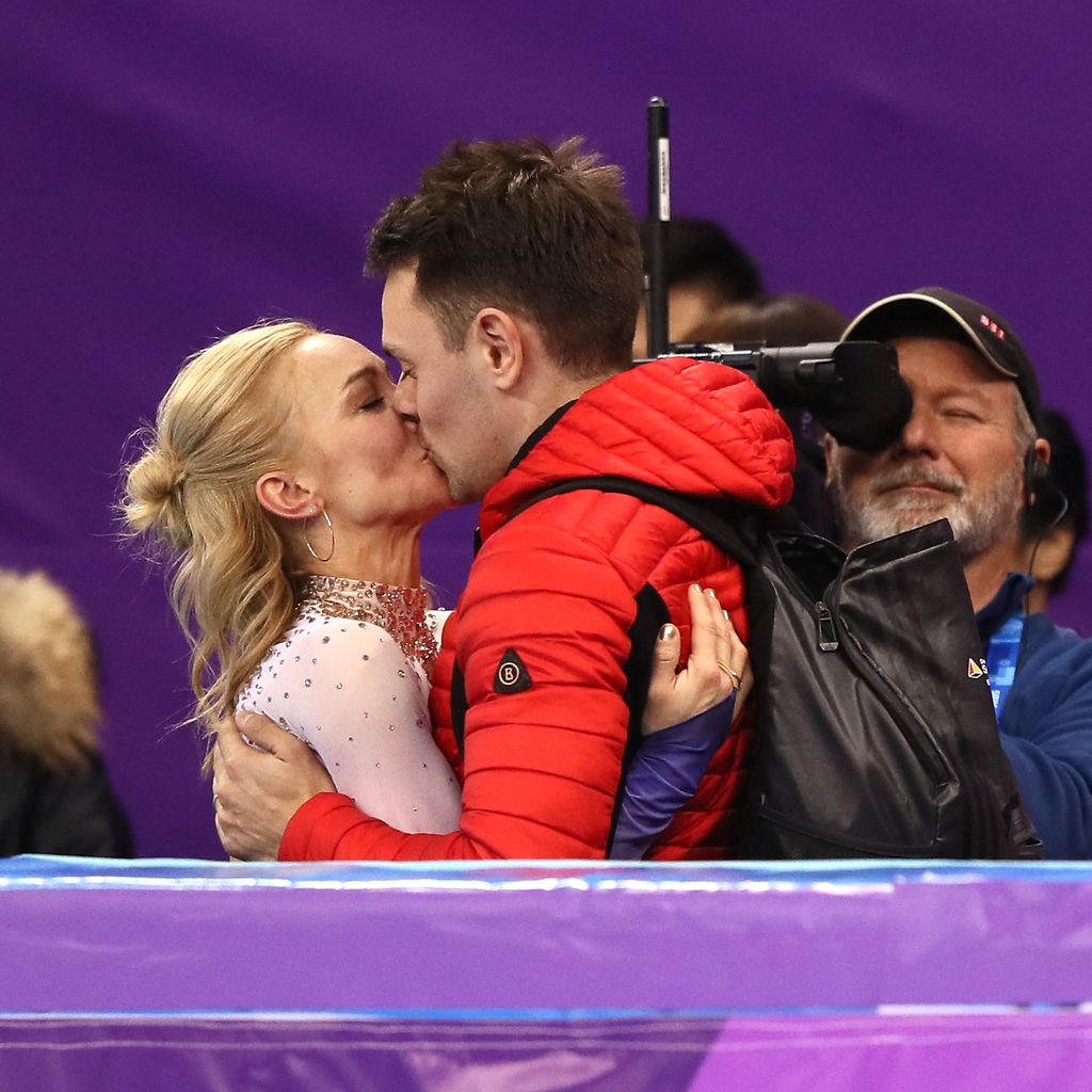 Aljona Savchenko und Ehegatte Liam Cross bei den Olympischen Winterspielen 2018