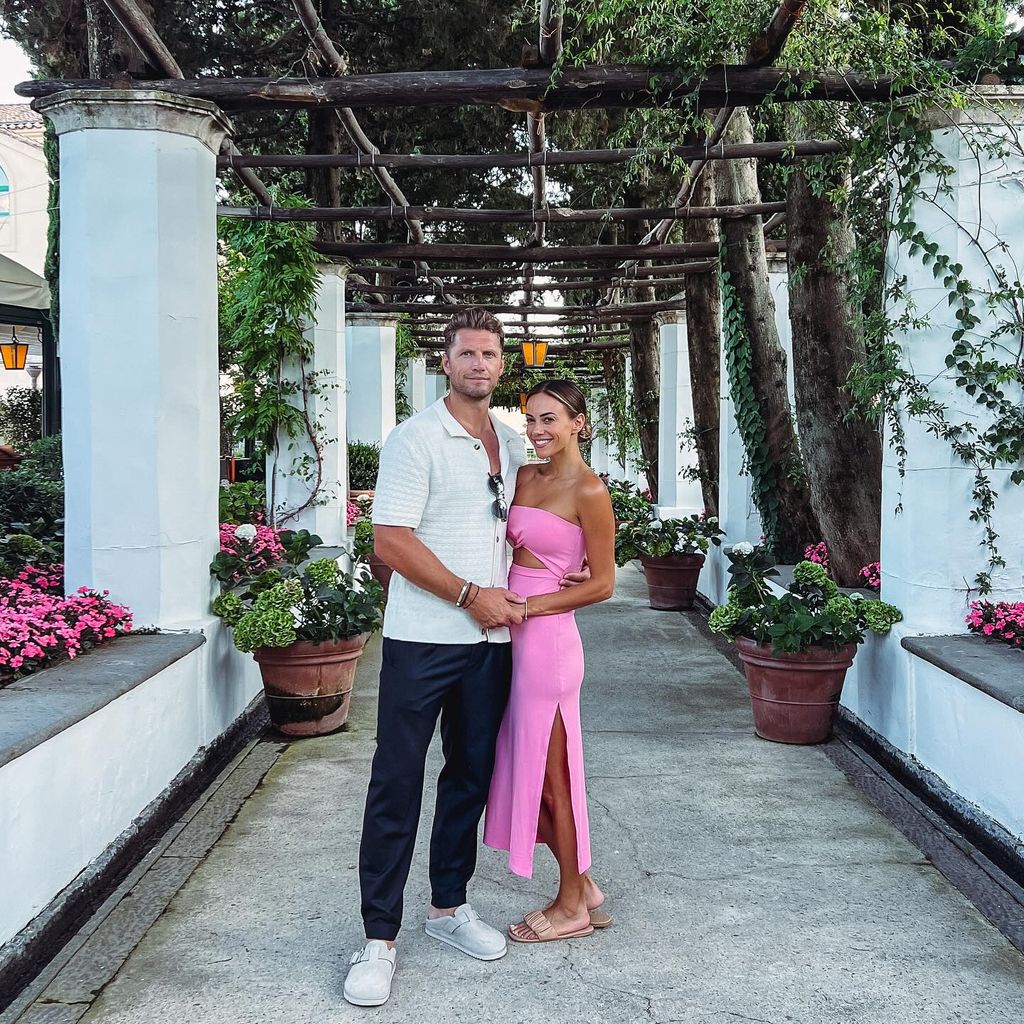 Allan Russell und Jana Kramer im Juli 2024