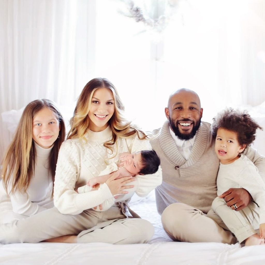 Allison Holker und Stephen "tWitch" Boss mit ihren gemeinsamen Kindern