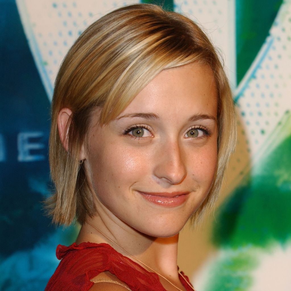 Allison Mack bei der WB-Network Sommerparty 2002
