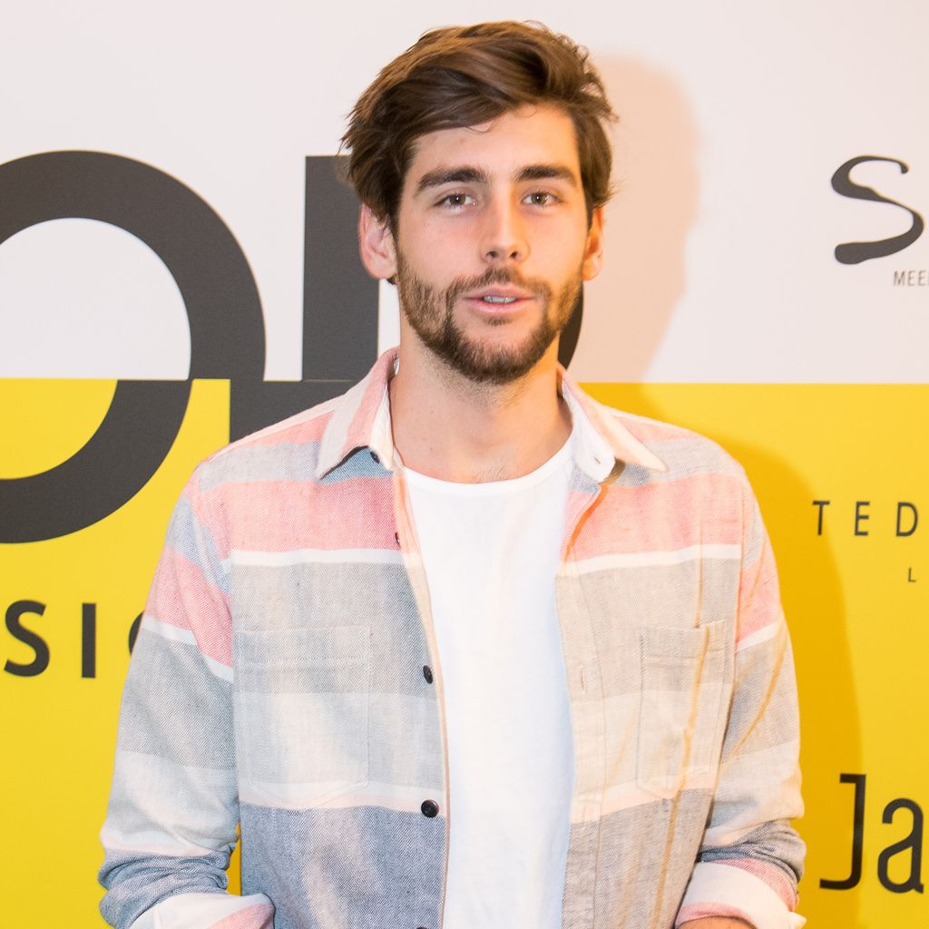Álvaro Soler, Sänger