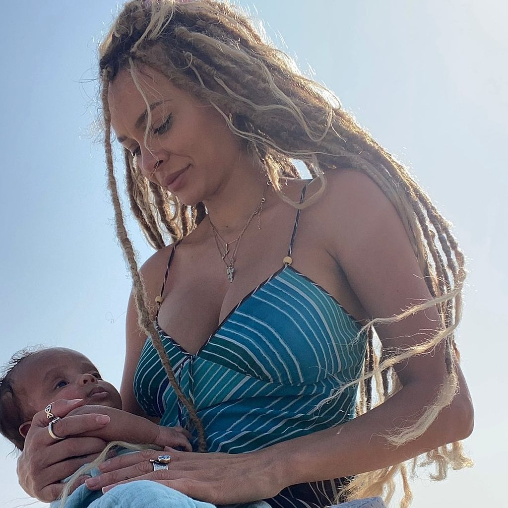Alyssa Scott und Baby Zen