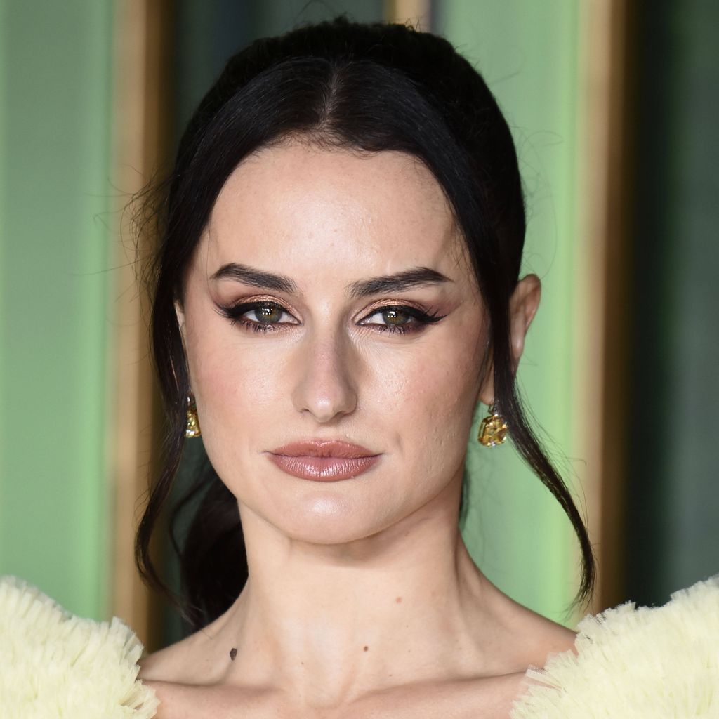 Amber Davies bei der Europapremiere von Wicked: Teil 2 im Cineworld Leicester Square in London, 10.11.2025.