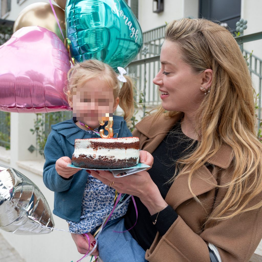 Amber Heard mit ihrer Tochter Oonagh