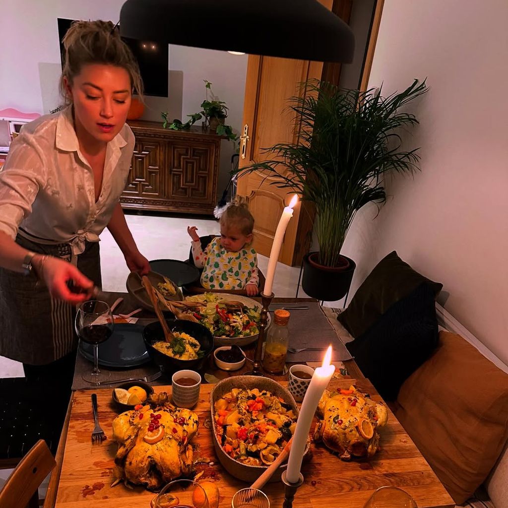 Amber Heard mit ihrer Tochter Oonagh