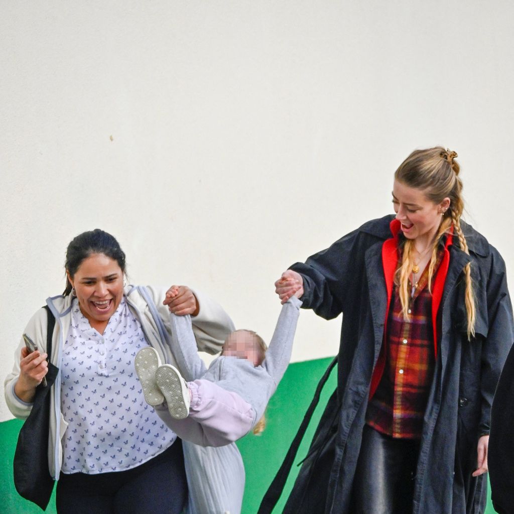 Amber Heard (r.) unterwegs mit der Nanny und Tochter Oonagh